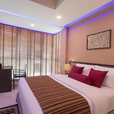 Eleven Trees Maldives Hotel Hulhumale Exterior foto