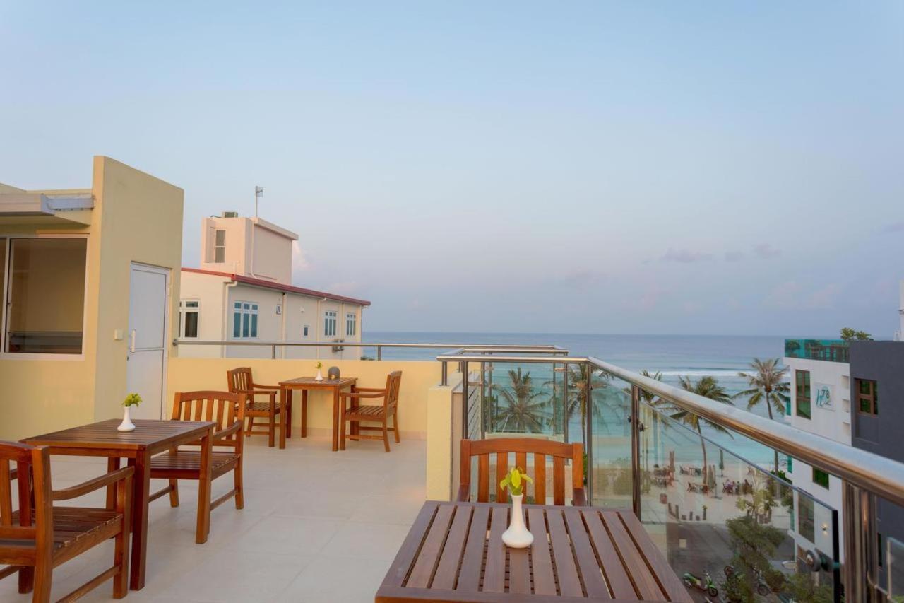 Eleven Trees Maldives Hotel Hulhumale Exterior foto