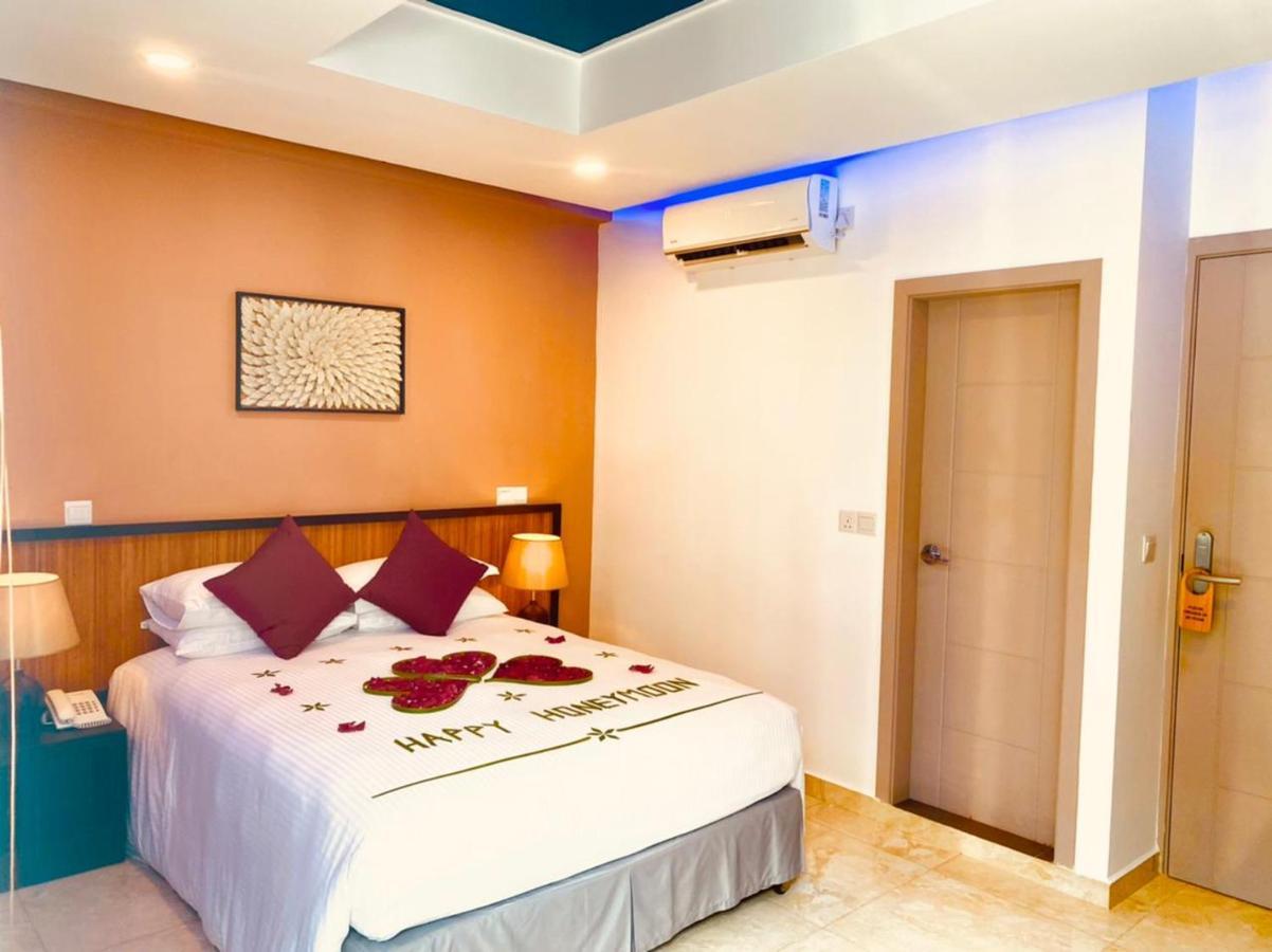 Eleven Trees Maldives Hotel Hulhumale Exterior foto