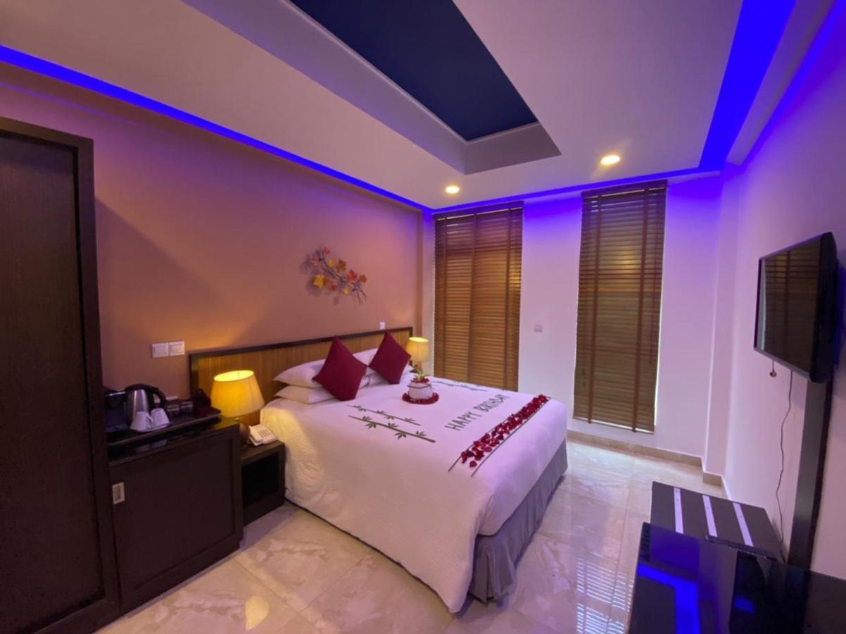 Eleven Trees Maldives Hotel Hulhumale Exterior foto