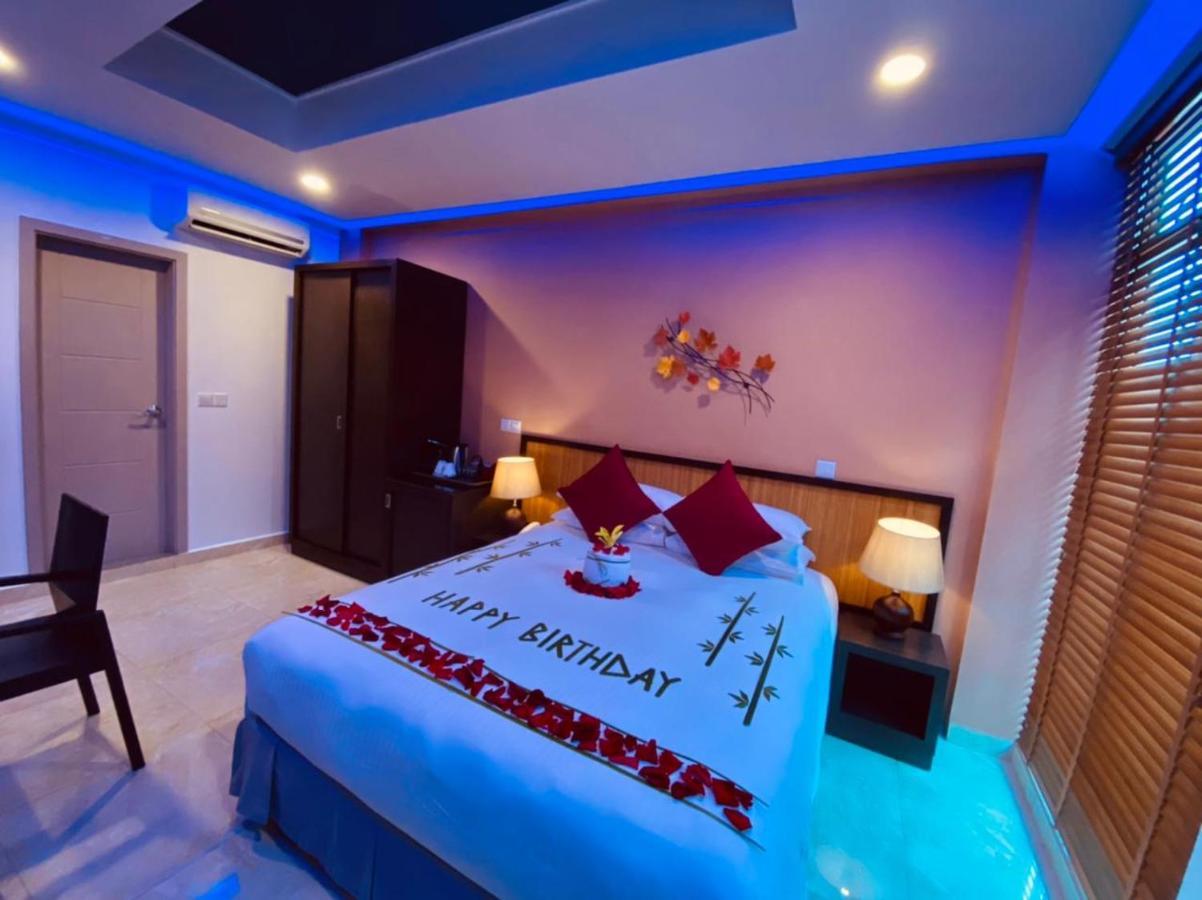 Eleven Trees Maldives Hotel Hulhumale Exterior foto