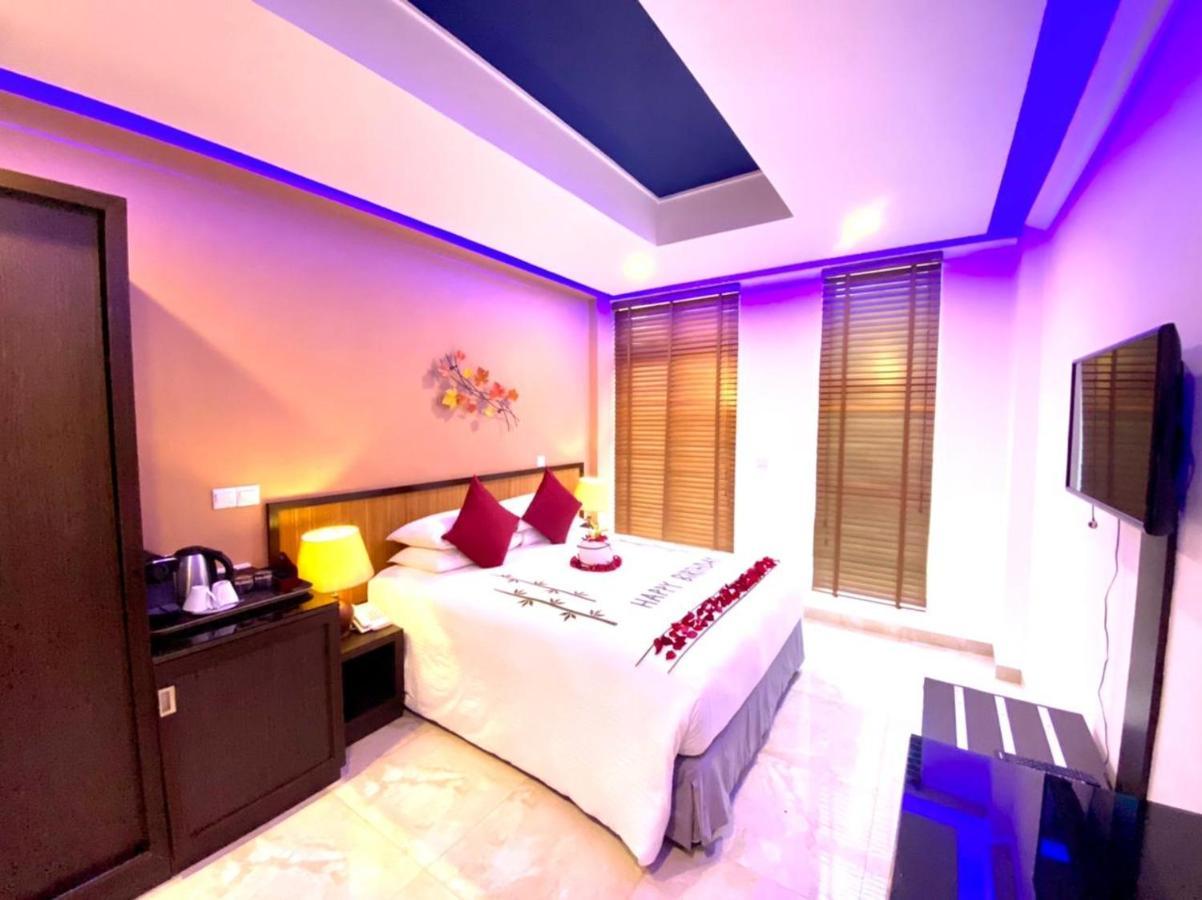 Eleven Trees Maldives Hotel Hulhumale Exterior foto